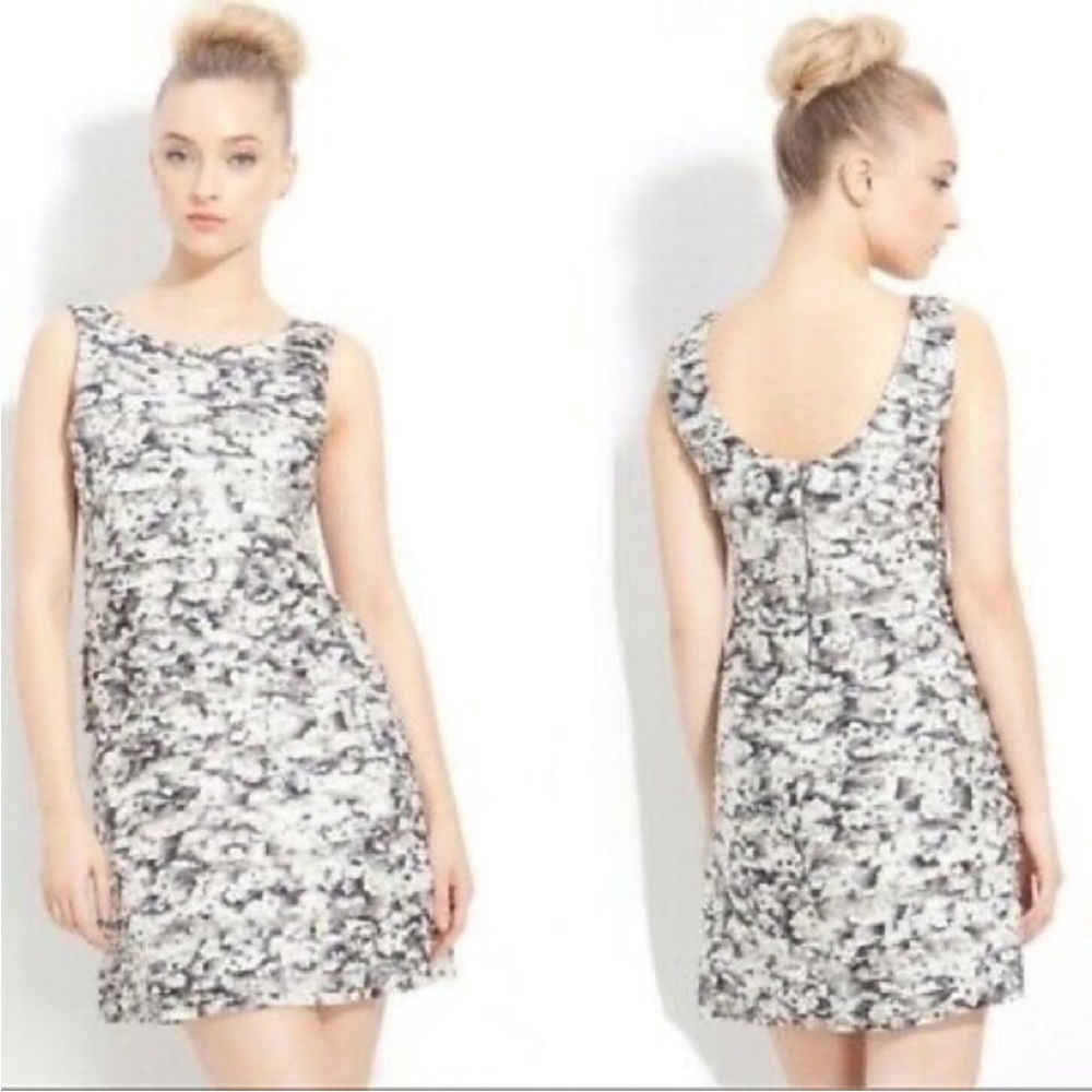 Alice + Olivia Tegan Silk Tiered Floral Dress white black Size 4
